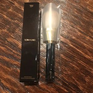 Tom Ford Natural Hair Bronzer Brush 5